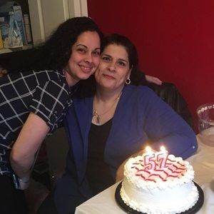 Meet your Posher, Debbie